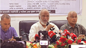 দেশের গুণী মানুষদের যথাযথ সম্মান দেওয়ার আহ্বান মঈন খানের