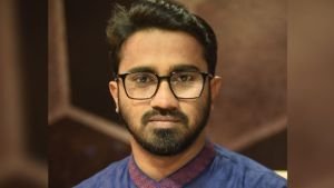 শিবির কি শেখ মুজিবের স্থলে ওসমান হাদিকে জাতির পিতা হিসেবে দাঁড় করাতে চায়?