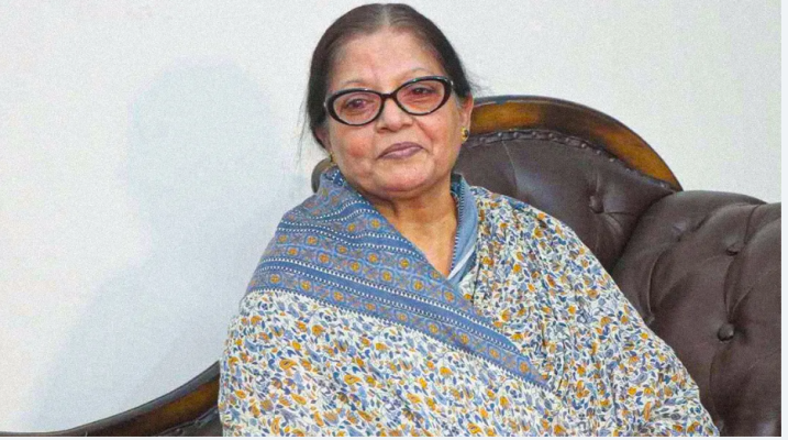 অভিনয়েই কেটে গেল ডলি জহুরের পাঁচ দশক