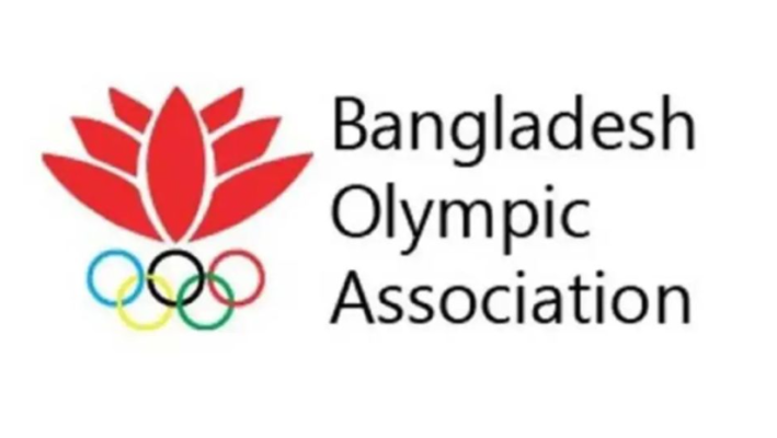 দলের সঙ্গে যাওয়া দলের সঙ্গেই ফেরা