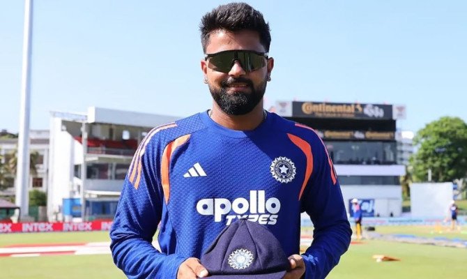 বাবার ক্যান্সার, ক্রিকেট ছাড়ার সিদ্ধান্ত, সেখান থেকে টেস্ট অভিষেক সারাংশের