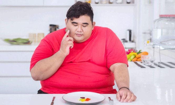 ওজন নিয়ন্ত্রণে চাইলে এই ৭ খাবার কমান