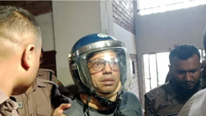 পরিবার ও আইনজীবীদের সঙ্গে সাক্ষাতের অনুমতি চাইলেন পলক