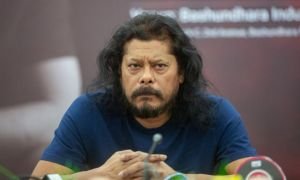 রোমের হোটেলকক্ষের বিতর্ক নিয়ে মুখ খুললেন জেমস