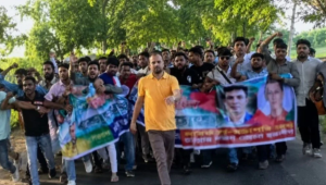 সাবেক ভূমিমন্ত্রীর পিএসসহ ৭৮ জনের নামে মামলা