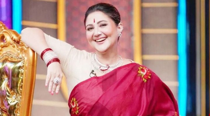 নেতিবাচক মন্তব্যের মধ্যেও কিভাবে নির্ভার থাকা যায় জানালেন স্বস্তিকা