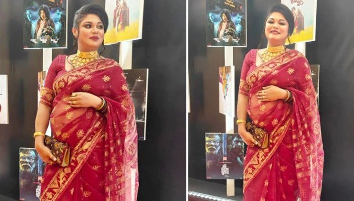 মা হওয়ার গুঞ্জনের মাঝেই মুখ খুললেন মৌসুমী হামিদ