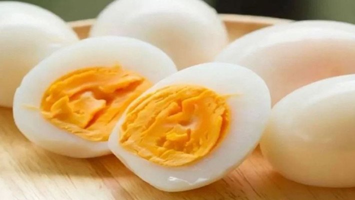 ওজন কমাতে ও পেশি বাড়াতে ডিমের গুরুত্ব জানুন