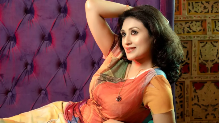 ‘প্রবল ঘোর’-এ কুসুম শিকদার