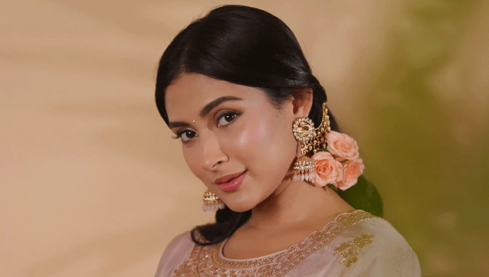 একবার ভাবুন তো, এমনটা যদি আপনার মা কিংবা বোনের সঙ্গে ঘটত: মেহজাবীন