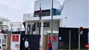 মালয়েশিয়ায় বাংলাদেশিদের প্রয়োজনীয় নথিপত্র সঙ্গে রাখার পরামর্শ দূতাবাসের