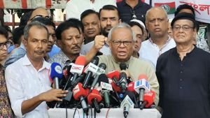 হাসিনাকে ফেরত না দিয়ে ভারত চক্রান্ত করছে: রিজভী