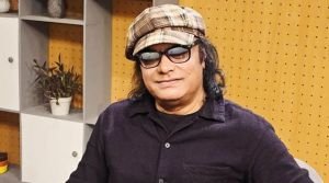 ‘৫ বছরে কতজন বাংলাদেশি শিল্পী পাকিস্তানে পারফর্ম করেছেন?’—প্রশ্ন হামিন আহমেদের