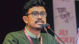 বিমানবন্দরে ল্যাগেজ ও ট্রলি ম্যানেজমেন্ট নিয়ে যা বললেন সাদিক কায়েম