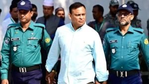 জীবননাশের শঙ্কা, জিয়াউলকে একা প্রিজন ভ্যানে না আনার আবেদন