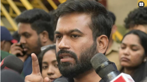 জাতীয় পতাকা নিয়ে কাল বিক্ষোভের ডাক ককরোচ পার্টির