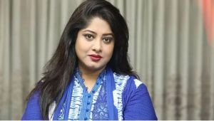 যুক্তরাষ্ট্রে স্থায়ী হলেন মৌসুমী